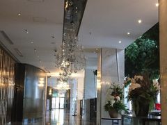 -上海虹桥西郊假日酒店