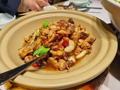 -绿草地·湘菜(酃湖师院店)