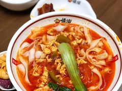 -顺溜·手工刀削面·黑金店(铜锣湾店)