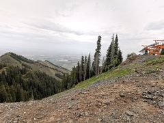 -丝绸之路山地度假区滑雪场