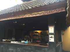 -DiAtas by Art Cafe Bumbu Bali
