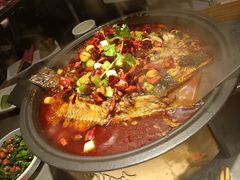 -辣尚瘾·烤鱼·新川菜(交大直营店)