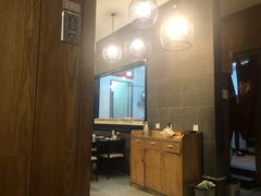 大堂-船歌·鱼水饺青岛菜(合肥路永旺店)