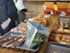 -秀云俄罗斯列巴屋(军星小区店)
