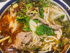 -云阿蛮云南生烫牛肉米线(奉贤路店)