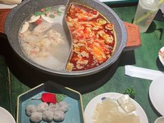 -老灶堂文创火锅(文艺路店)