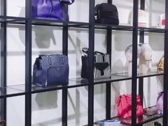 -Max Mara(王府井奥莱·香江小镇店)