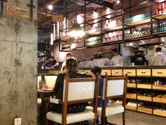 -I HOLIC艾豪丽披萨(KKone店)