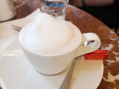 -中央咖啡馆