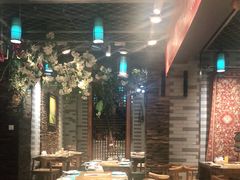 大堂-有奴思烤肉·清真(正宁路店)