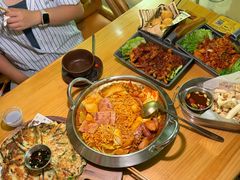 -恩你小木屋·韩式料理(假日广场店)