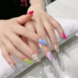 -斯馨·健康美甲美睫