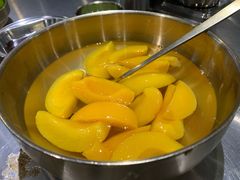 糖水黄桃-本炙炭烤·蒲烧活鳗料理店(金沙洲店)