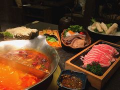 -湊湊火锅·茶憩(打浦桥日月光店)