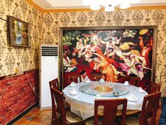 包厢-天羽烤乳鸽店(财大家属院店)