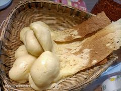 -有红鸡毛店·川菜(建设路店)