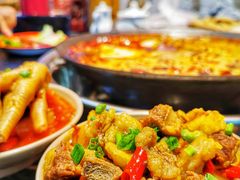 -四小区火锅·巷子里的重庆火锅(花照壁店)