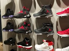 -NIKE品牌体验店(苏州中心店)