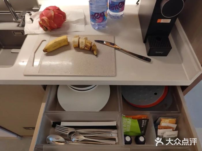 成都武侯祠希尔顿惠庭酒店房间内的小生活吧图片