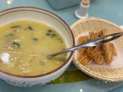 -鹊华居·地道鲁菜·海鲜·融合味(大明湖店)