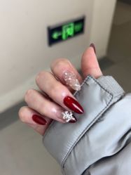 -尤米一站式美甲美睫