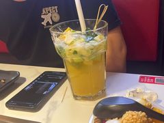 -九鼎轩脆毛肚火锅(南京东路店)