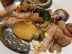 -领鲜活海鲜榴莲自助火锅(东门店)