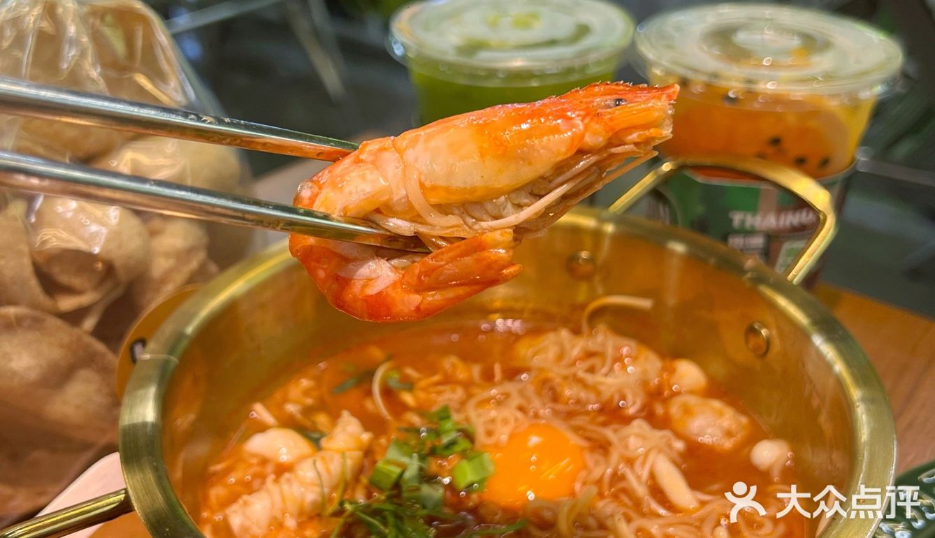 老板你是不是磕他泰？人均50泰国菜，送露楚