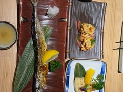 -花和海鲜自助(梅江店)