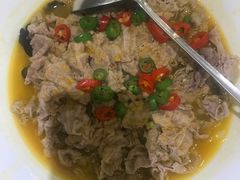 酸汤浸肥牛-骏莱海鲜鱼港(五角场店)