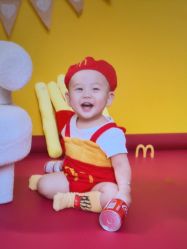 -小熊维尼高端儿童摄影(南山店)