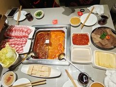 -海底捞火锅(高新万达店)