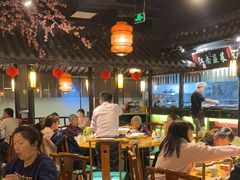 -卢大鲜鱼头捞饭(美利广场店)