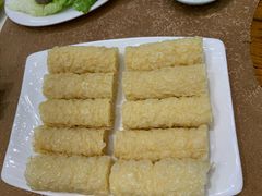 响铃卷-濠轩阁特色生蚝火锅总店