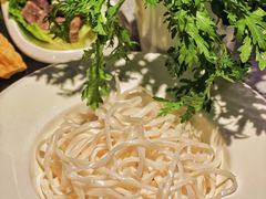 -匠心牛公馆·潮汕牛肉海鲜火锅(索菲特店)