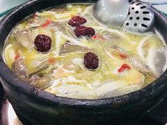 石锅松茸鸡-南渝食府.石锅鸡(尚城花园店)