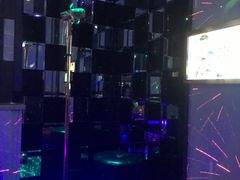 -艾尚主题式KTV(艾溪湖绿地店)