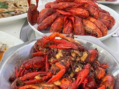 -丹水桥地锅鱼·翘嘴鲌·地方特色全鱼宴(丹江口大坝店)