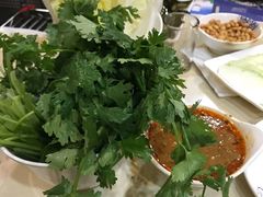 -楼外楼大刀肉传统火锅居(博学路店)