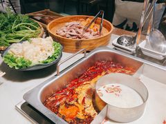 绣球菇-尚尚仙·酸汤猪手·猪肚鸡火锅(华联万柳购物中心店)