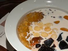 -RUXU入续糖水铺与包(卓悦中心店)