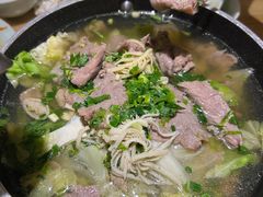 -全牛匠·乐山跷脚牛肉(新中关店)