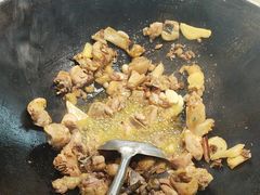 -印象老灶台三下锅·湘西本土原味菜(天门山索道店)