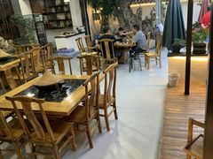 大堂-双廊杨记石锅鱼石锅牛肉