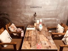 -HIGH FIVE哈福手工汉堡(桂林路店)