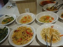 -百荷园蔬食自助餐厅(德辉广场店)