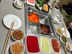 -海底捞火锅(让胡路万达店)
