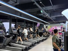 -超鹿运动(五四路恒力城店)