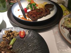 -阿妮叶李(光谷世界城店)