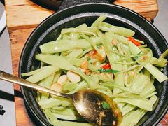 -得意啫·广东啫啫煲(前海HOP店)